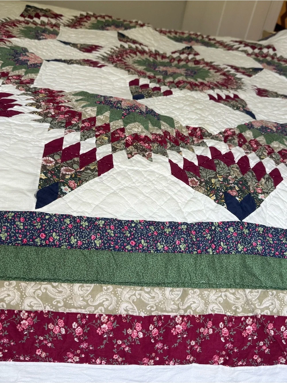 Vtg FLAWS As Is Peking Handicraft Full/Queen Broken Star Patchwork Quilt Farmhou